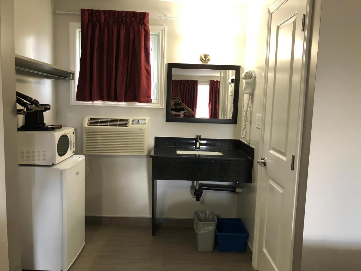برث Aquarius Motel المظهر الخارجي الصورة