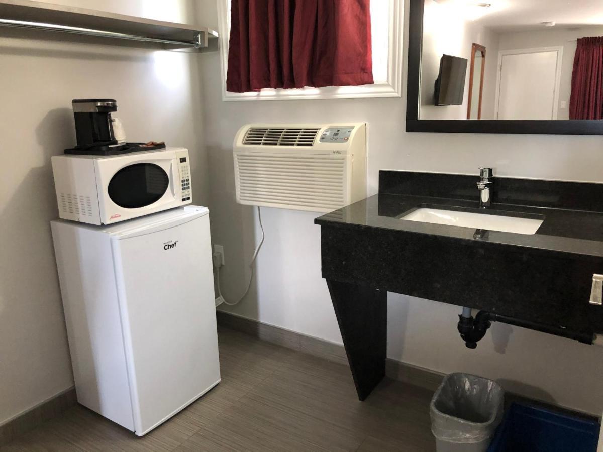 برث Aquarius Motel المظهر الخارجي الصورة