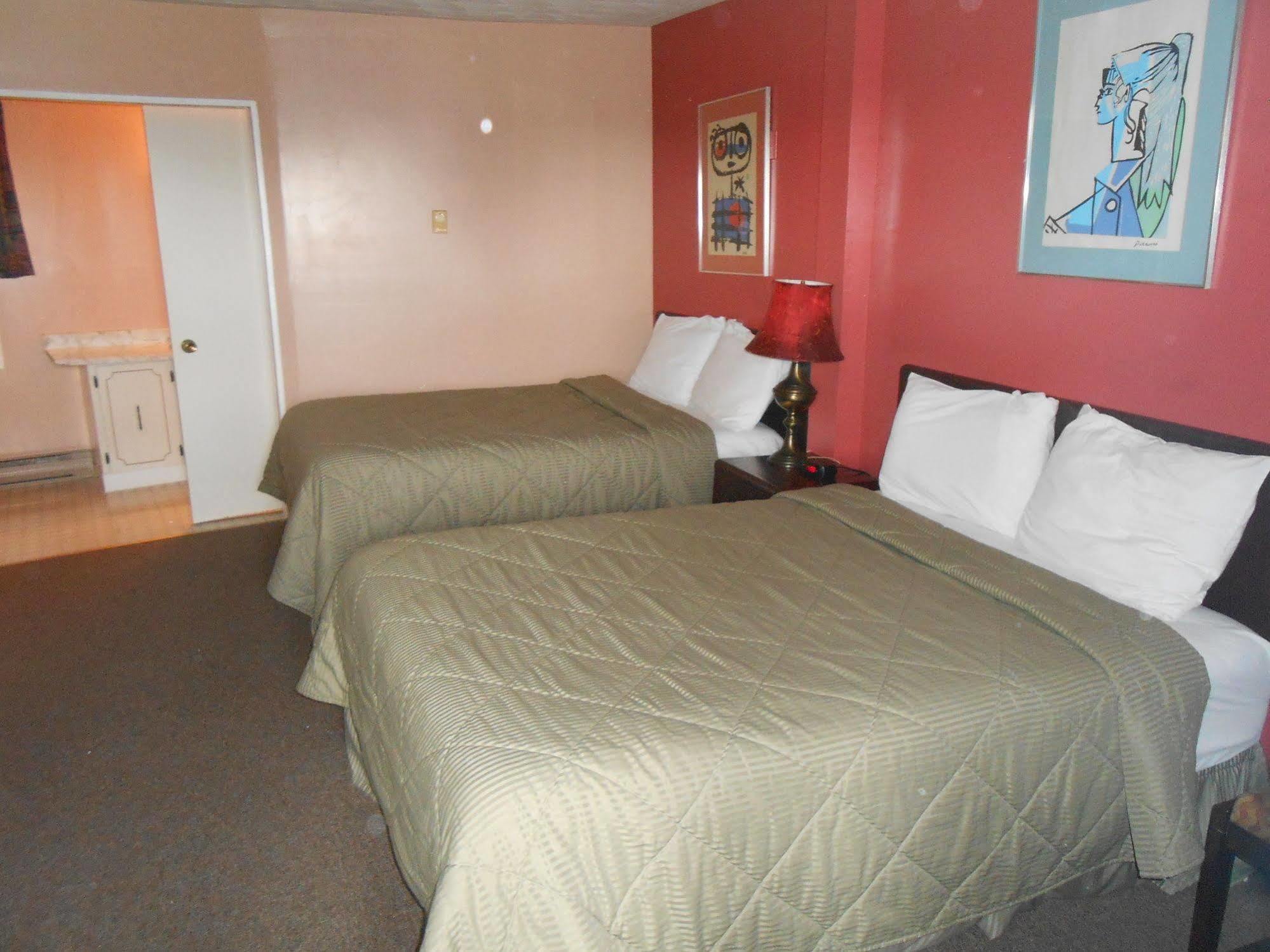 برث Aquarius Motel المظهر الخارجي الصورة